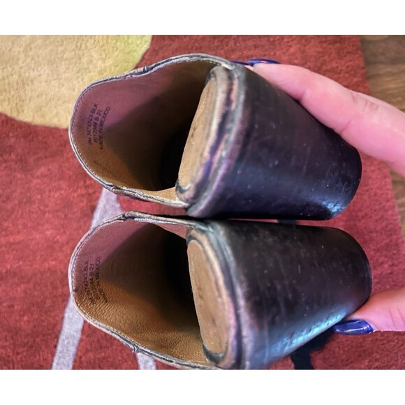 *NEW* Frye Distressed Serena Mule in Black Sz 8 - Picture 10 of 11